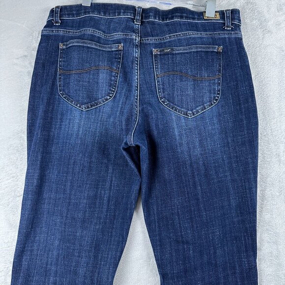 Lee Straight Leg Jeans Womens Size 16 Long Relaxed Fit Mid Rise Medium Wash Blue - Picture 4 of 12
